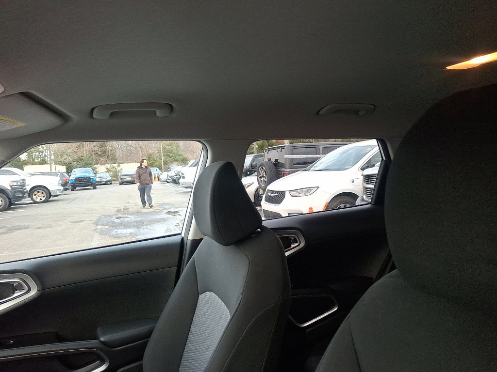 Used 2023 Kia Soul LX w/ Option Group 015 image 24