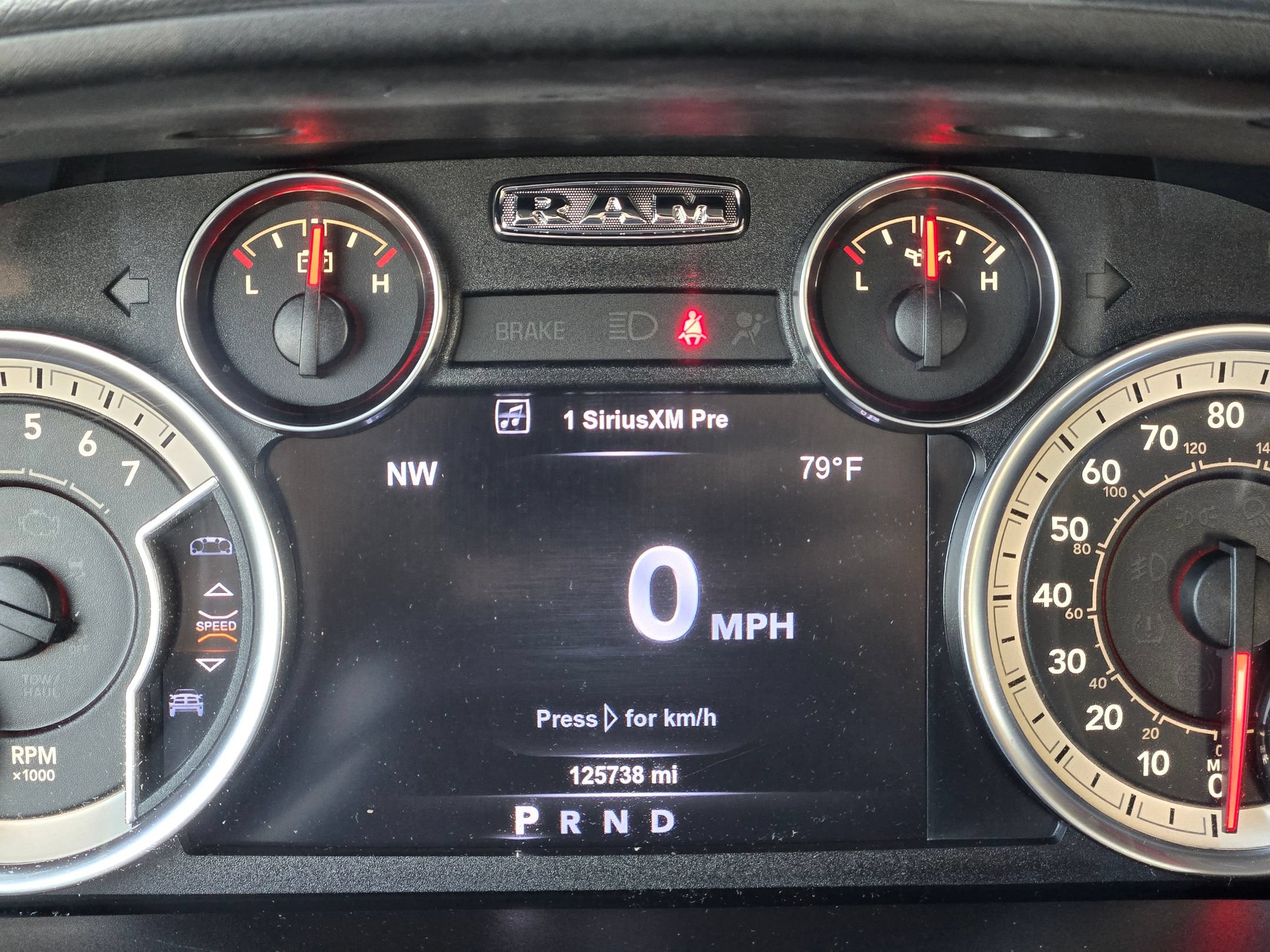 Used 2017 RAM 1500 Big Horn RWD image 29