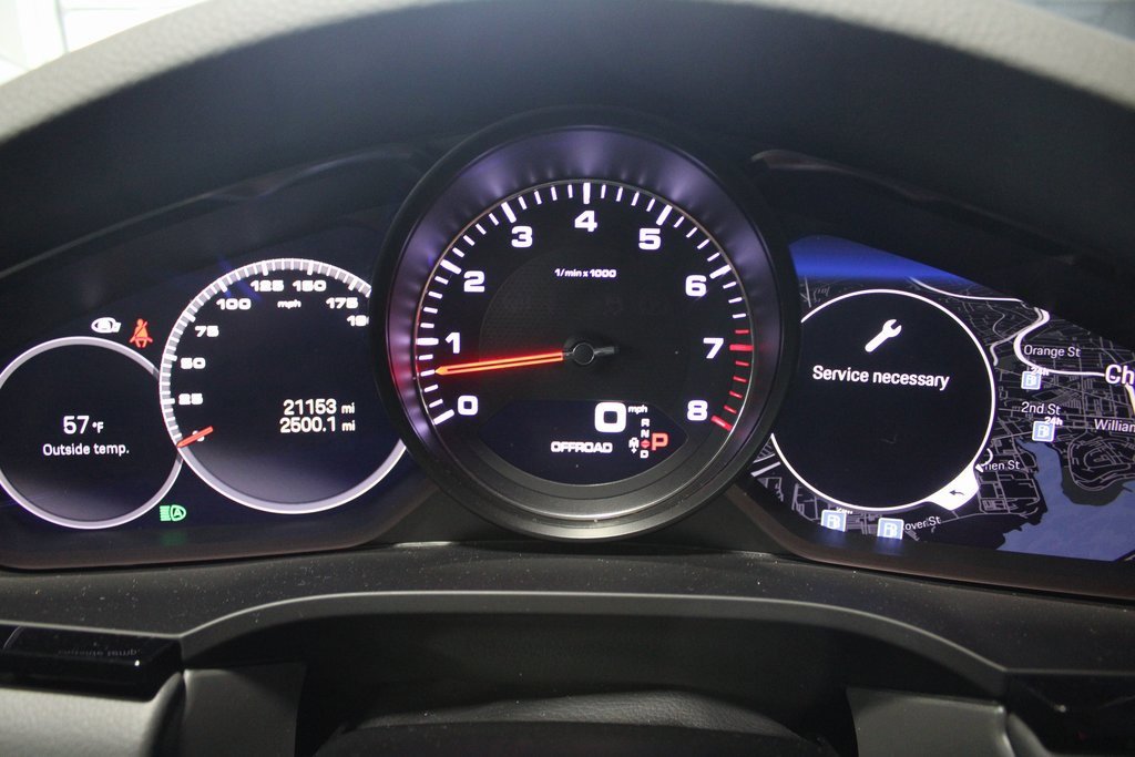 Used 2023 Porsche Cayenne S image 37