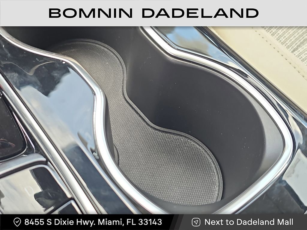 Used 2023 Buick Envision Preferred image 29