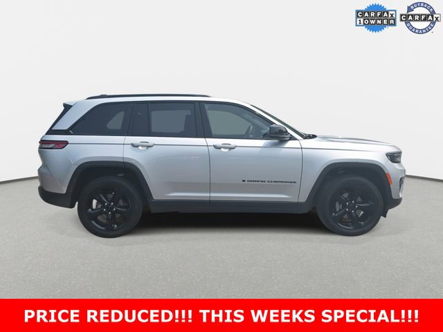 Used 2024 Jeep Grand Cherokee Altitude image 4