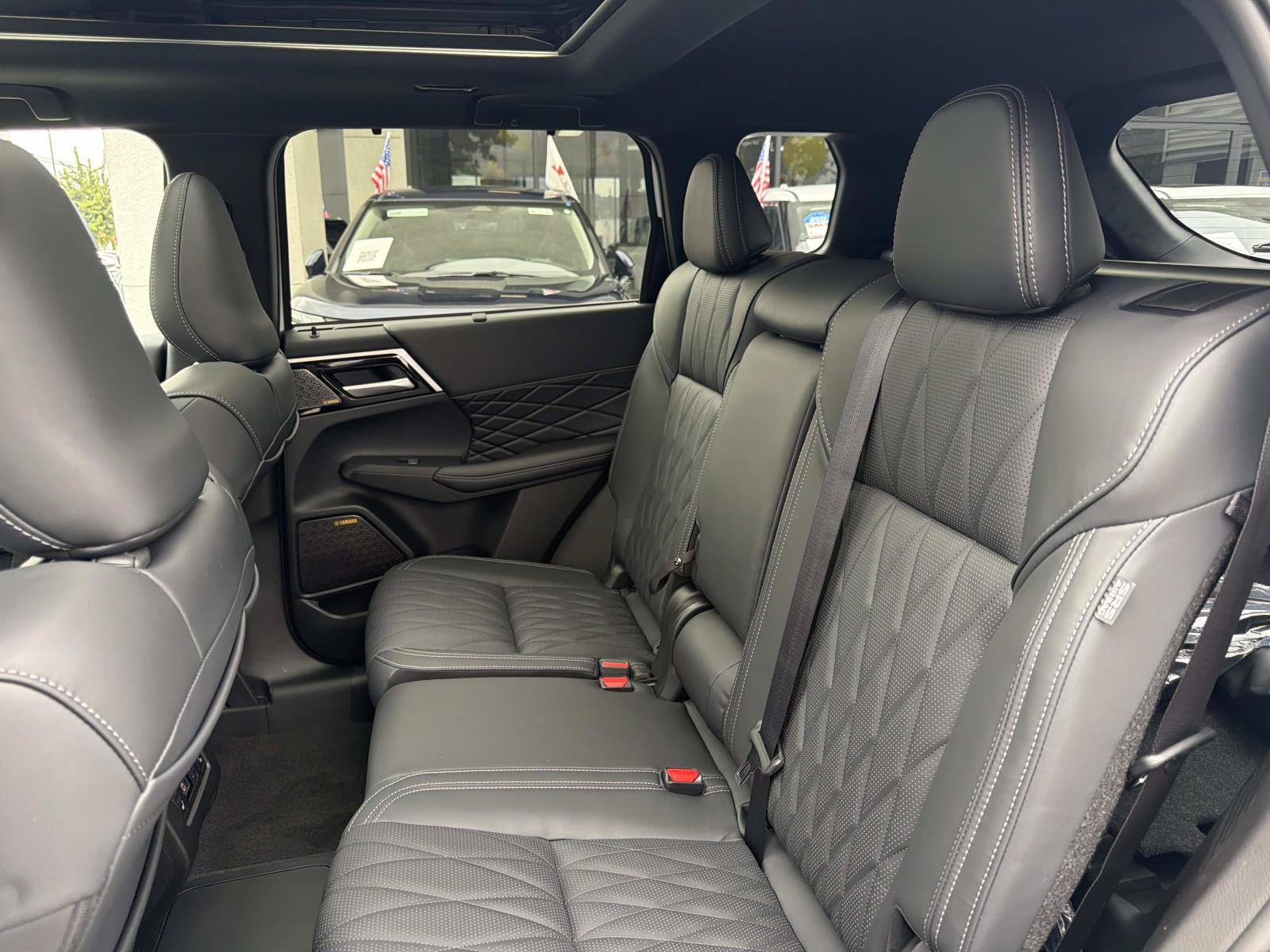 New 2026 Mitsubishi Outlander SEL AWD/4WD image 12