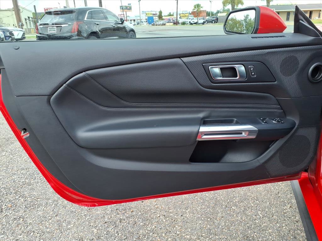 Used 2024 Ford Mustang Premium image 19