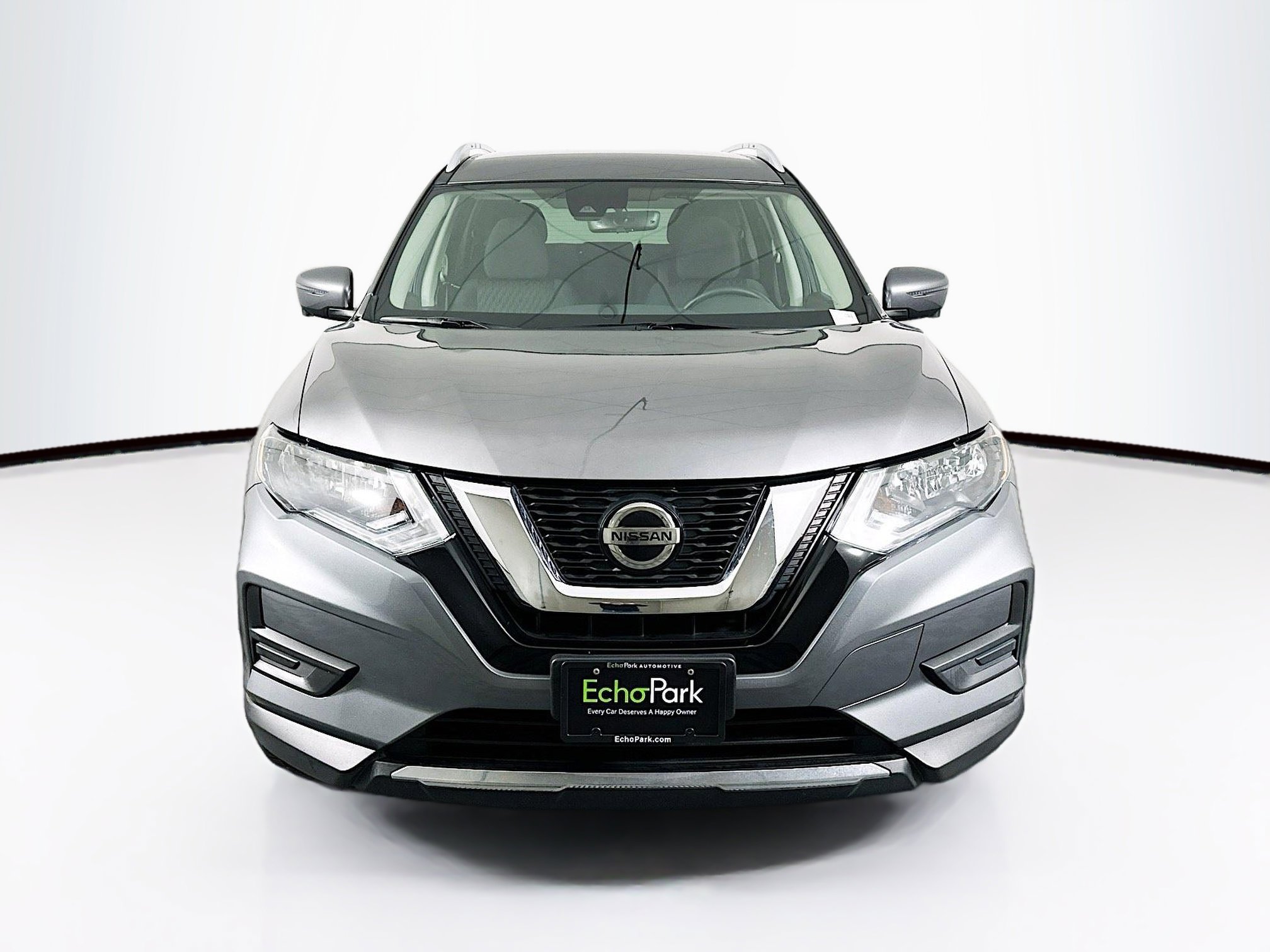 Used 2019 Nissan Rogue SV w/ Premium Package AWD/4WD image 2