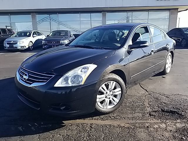 Used 2012 Nissan Altima 2.5 SL w/ 2.5SL Pkg image 2