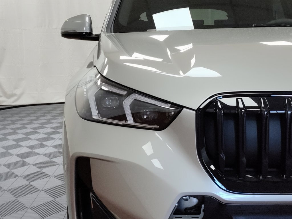 Used 2026 BMW X1 xDrive28i w/ Technology Package AWD/4WD image 12