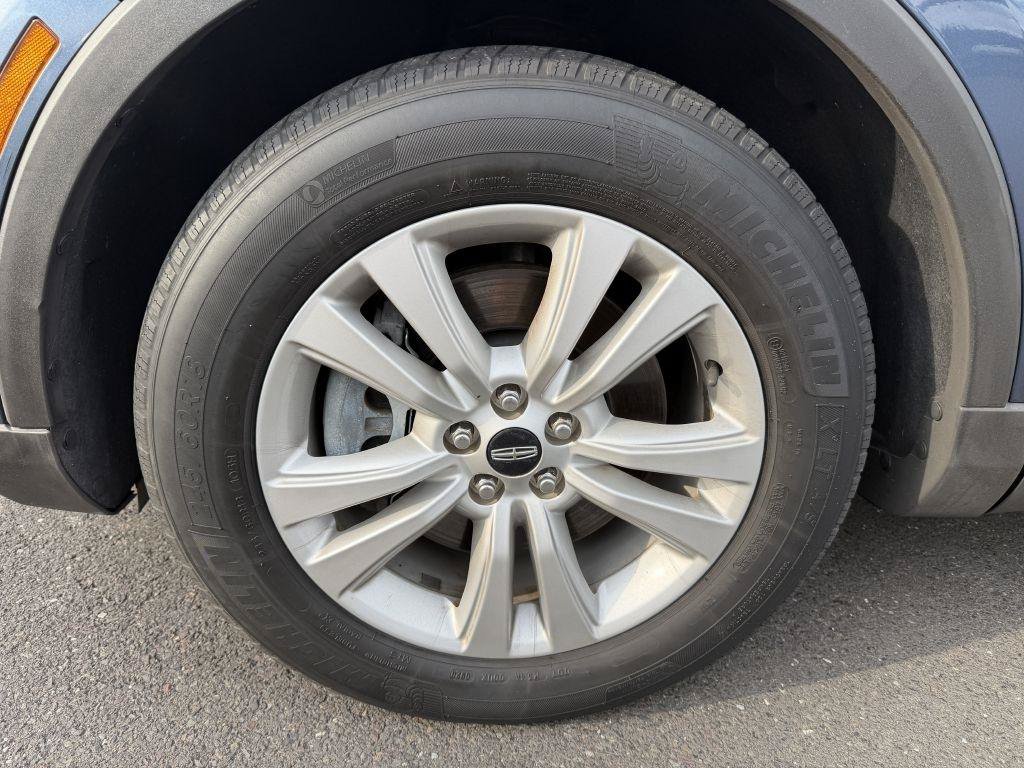 Used 2018 Lincoln MKX Premiere FWD image 9
