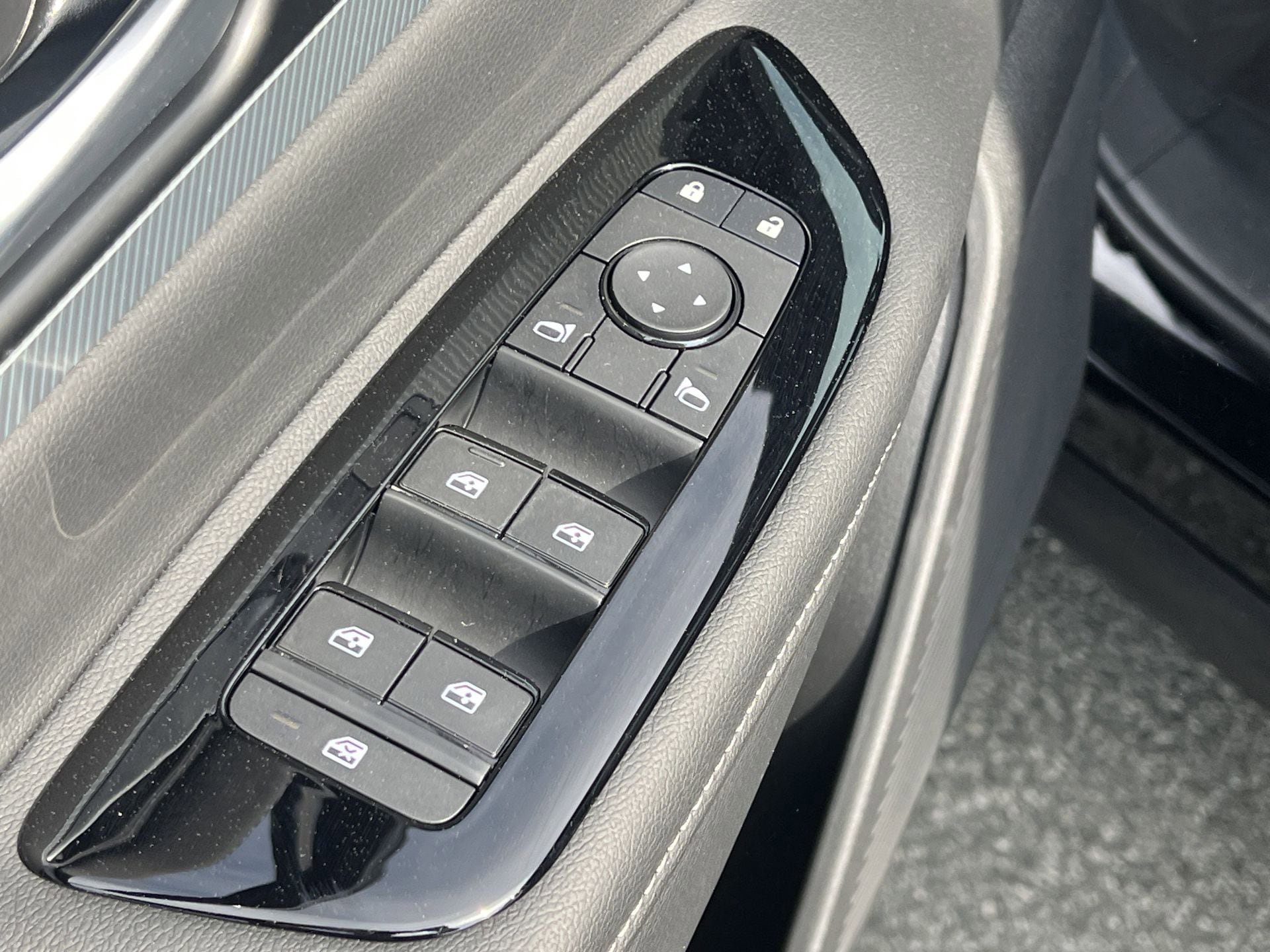New 2026 Nissan Murano SL AWD/4WD image 17