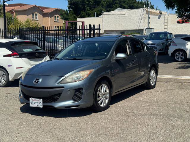 Used 2013 MAZDA MAZDA3 i Touring FWD image 1