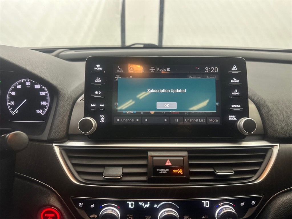 Used 2019 Honda Accord Touring image 29