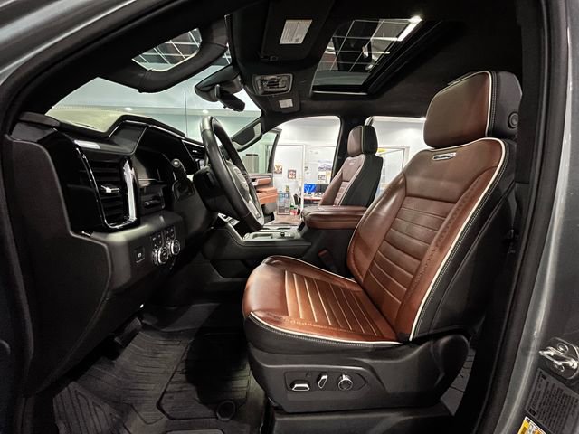 Used 2025 GMC Sierra 2500 Denali Ultimate AWD/4WD image 13