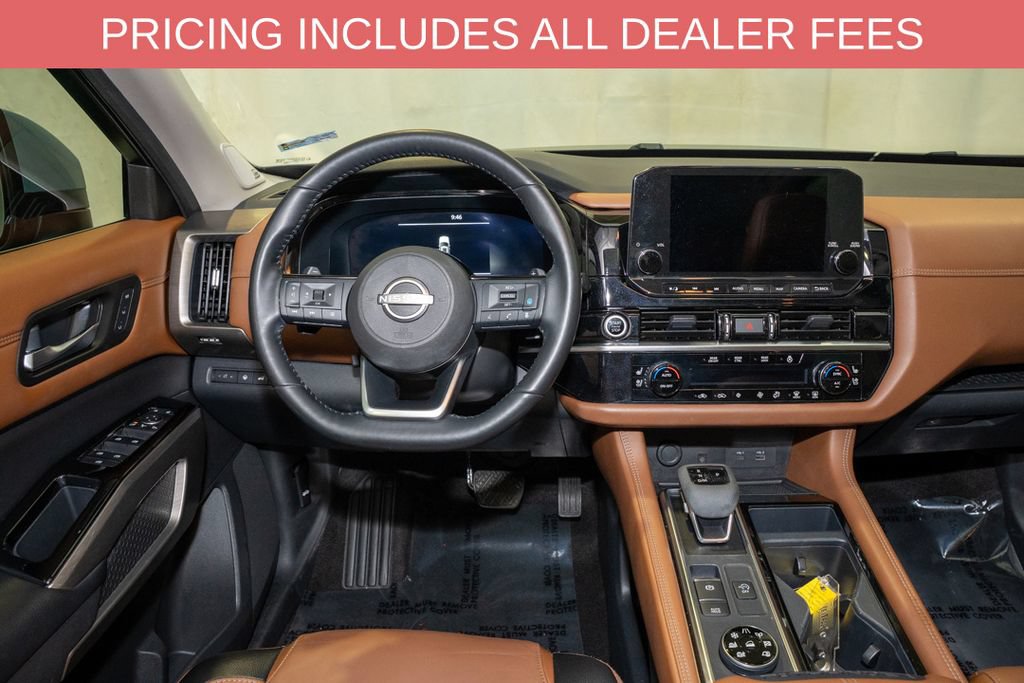 Used 2023 Nissan Pathfinder Platinum w/ Lighting Package (N93) AWD/4WD image 9