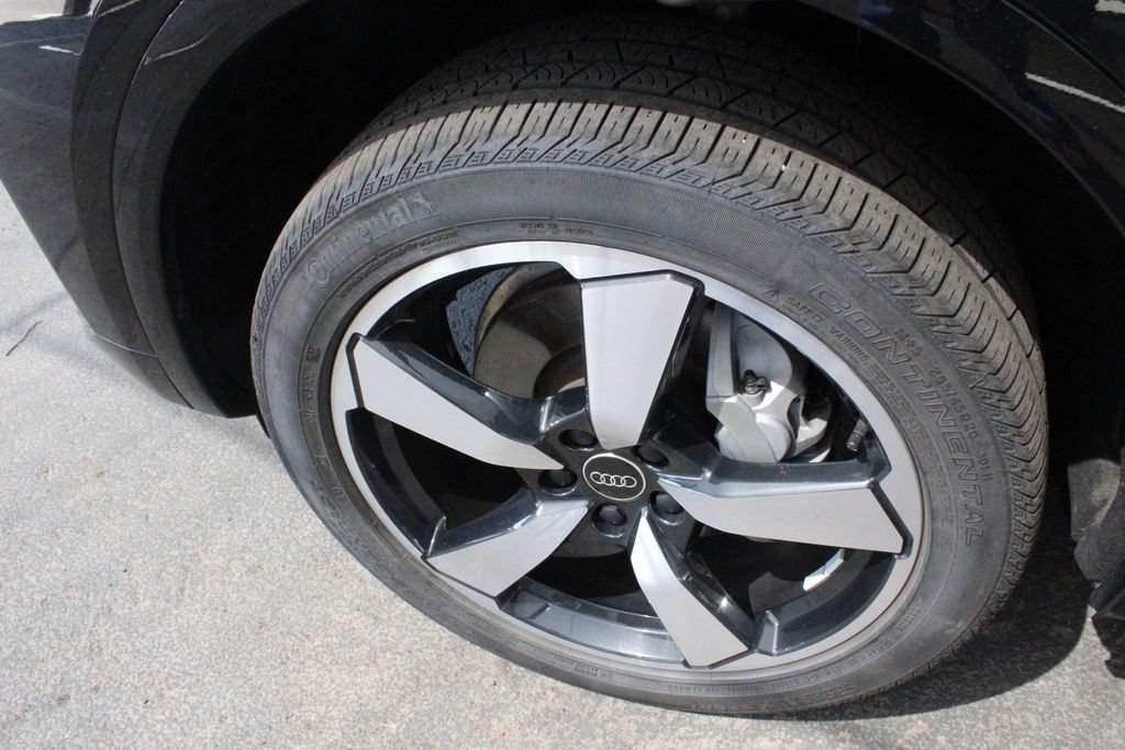 Used 2023 Audi Q5 2.0T Premium Plus w/ Premium Plus Package AWD/4WD image 65
