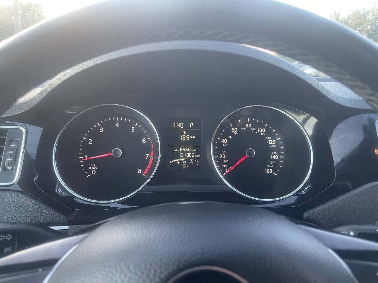 Used 2015 Volkswagen Jetta Sport FWD image 14