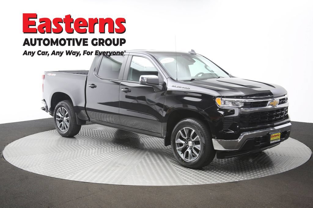 Used 2024 Chevrolet Silverado 1500 LT AWD/4WD image 50