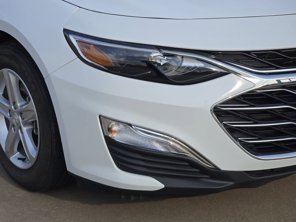Used 2025 Chevrolet Malibu LS image 29