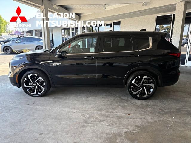 Used 2025 Mitsubishi Outlander SE AWD/4WD image 8
