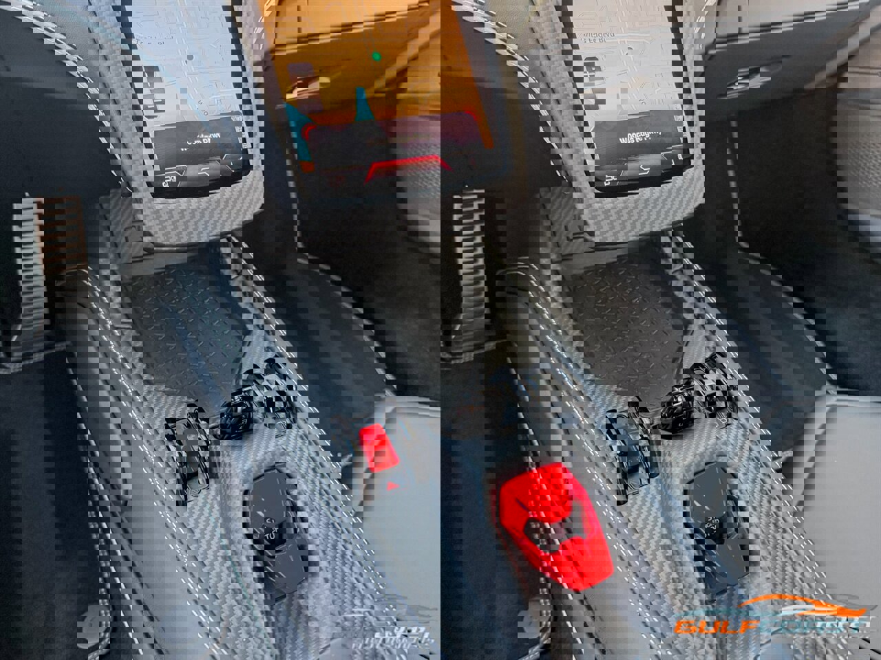 Used 2024 Lamborghini Revuelto image 19