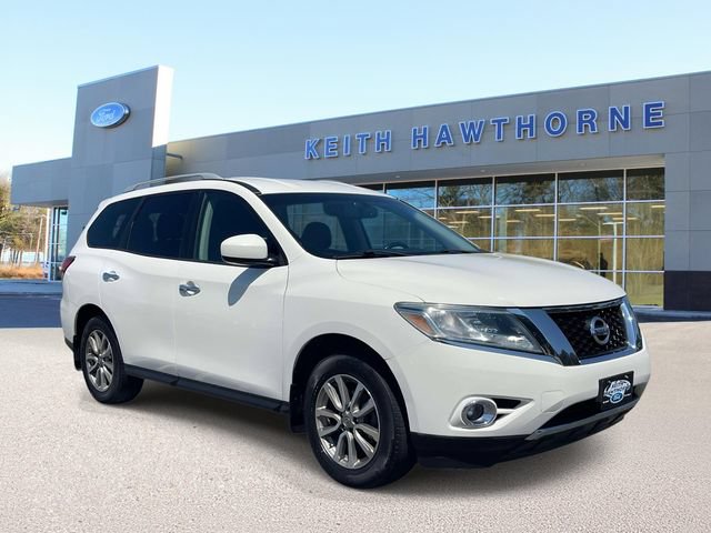 Used 2015 Nissan Pathfinder SV