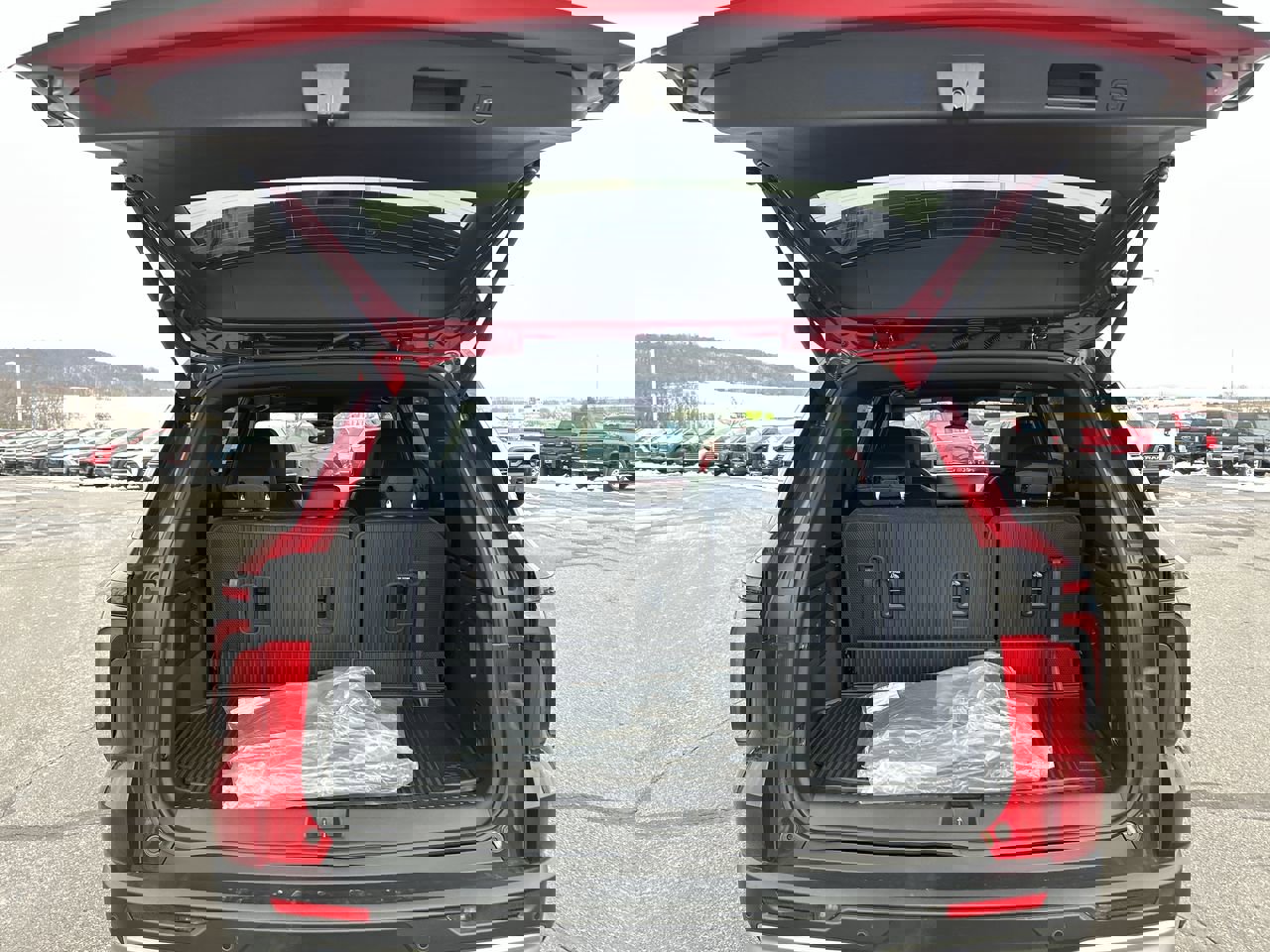 New 2026 Chevrolet Traverse Z71 w/ LPO, Floor Liner Package image 19