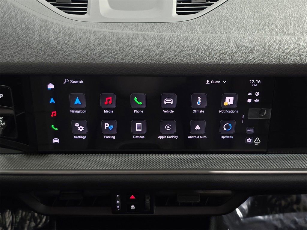 Certified 2025 Porsche Cayenne image 17