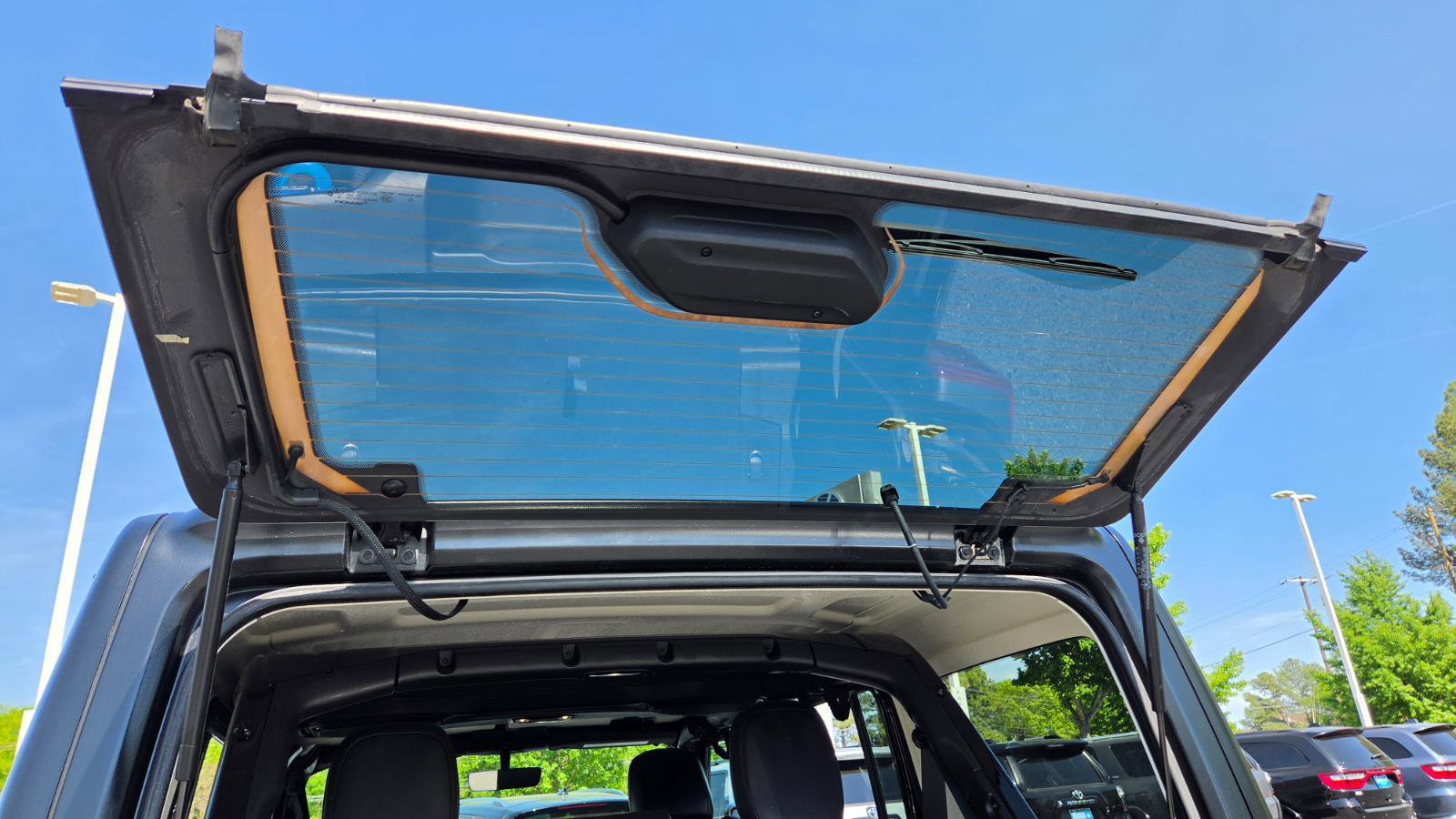 Used 2023 Jeep Wrangler Sahara w/ Cold Weather Group image 69