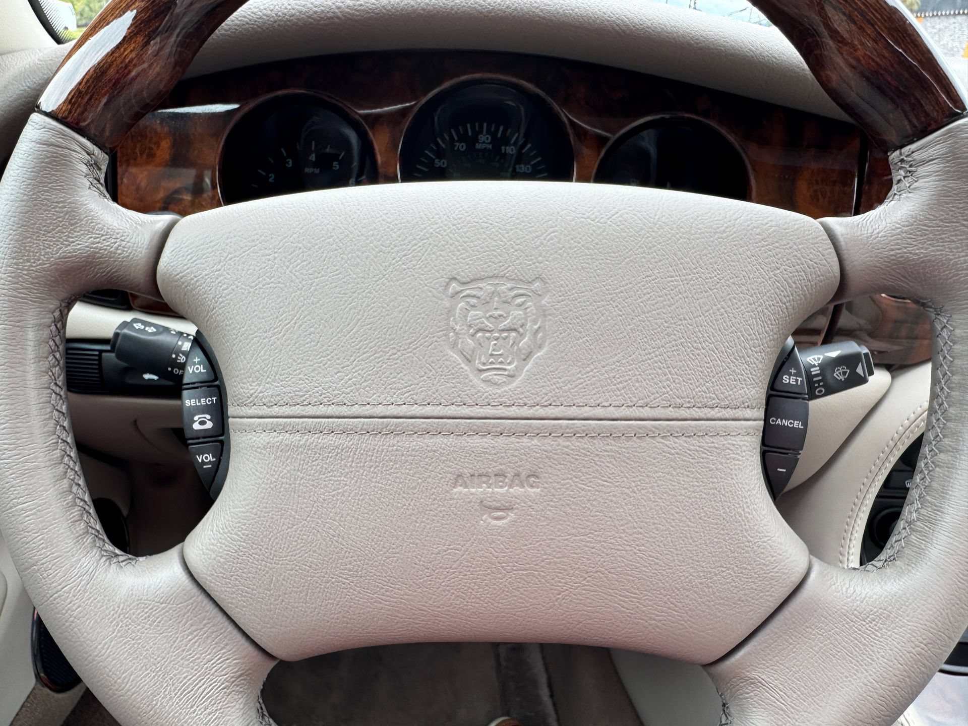 Used 2001 Jaguar XJ Supercharged RWD image 94