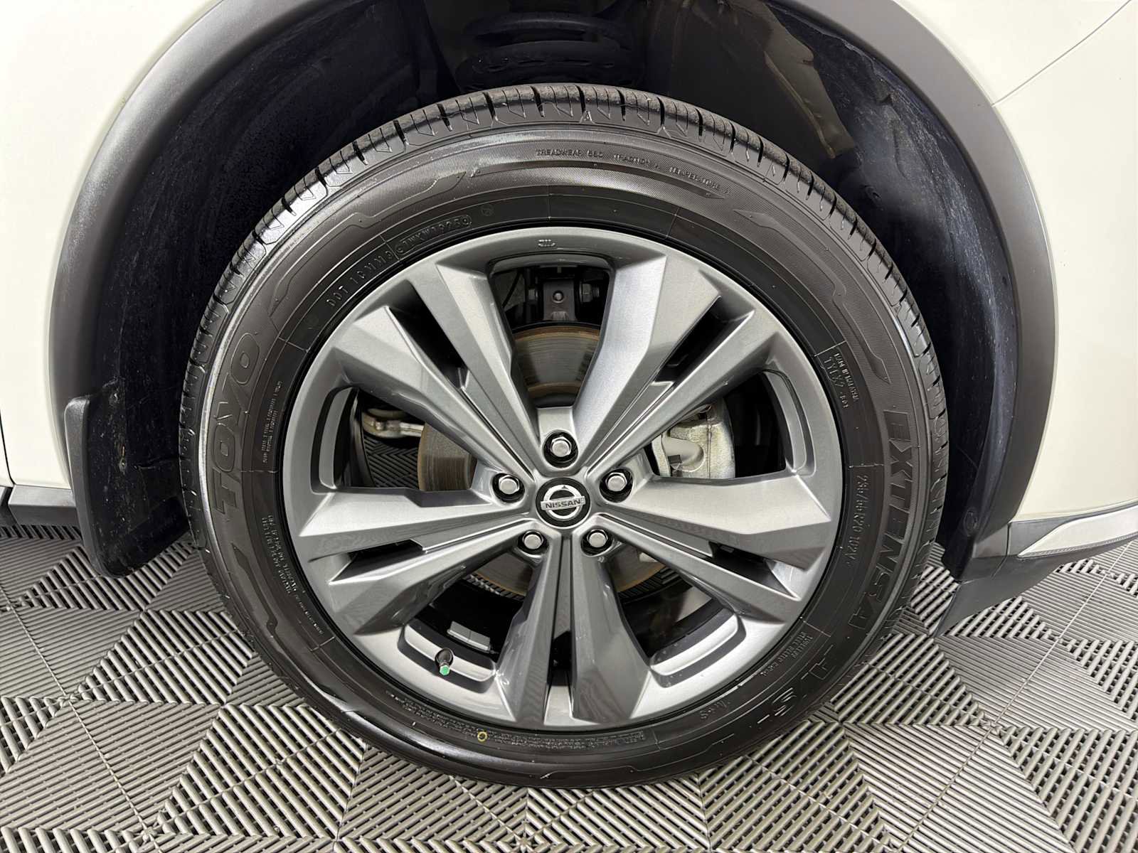 Used 2019 Nissan Murano Platinum image 10