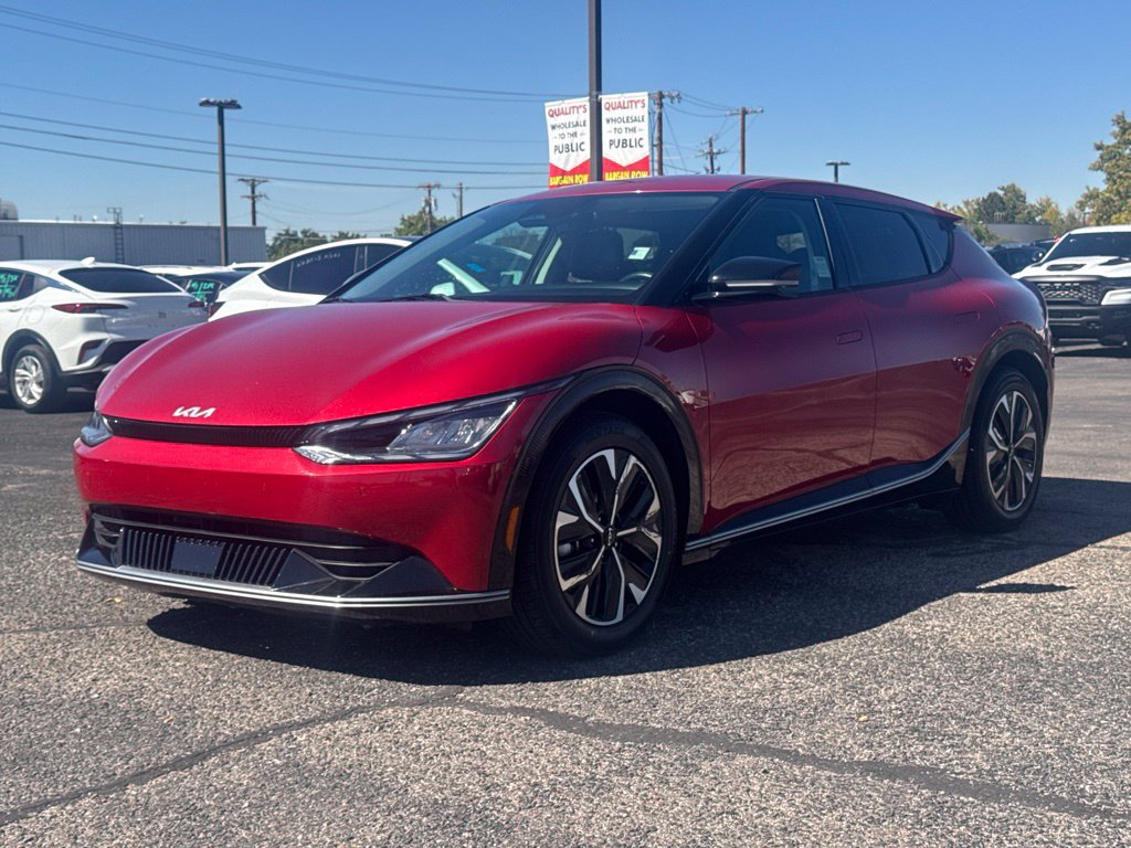 Used 2023 Kia EV6 Wind RWD image 1