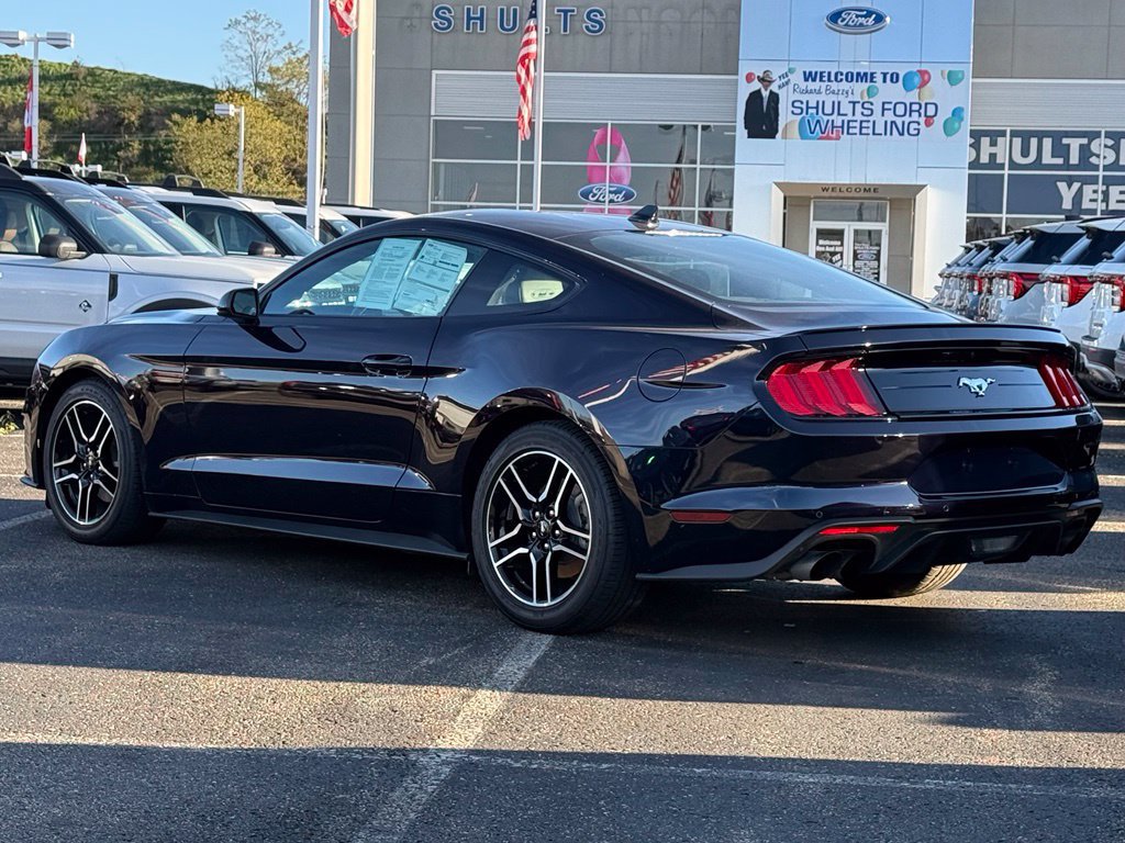 Used 2022 Ford Mustang Premium RWD image 27