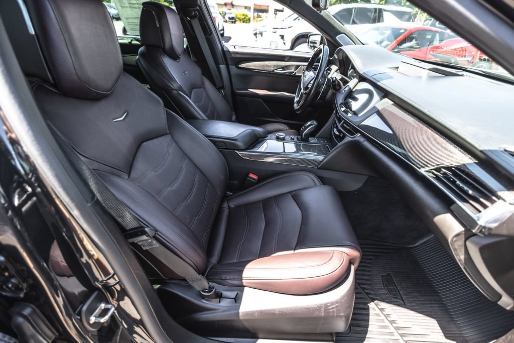 Used 2019 Cadillac CT6 V w/ Driver Assist Package AWD/4WD image 28