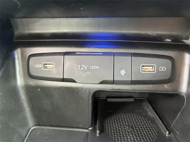 Used 2022 Hyundai Santa Cruz Limited image 28