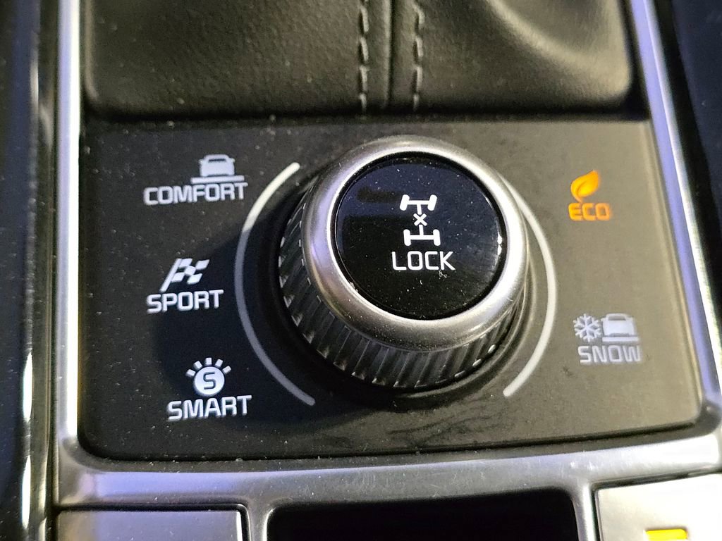 Used 2023 Kia Telluride S image 8