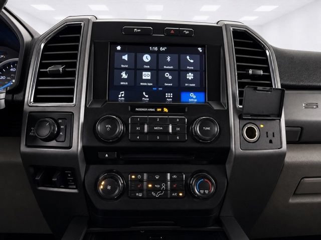 Used 2017 Ford F250 XLT w/ XLT Premium Package AWD/4WD image 20