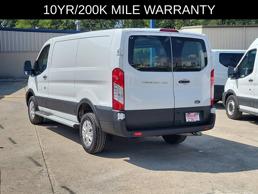 Used 2025 Ford Transit 250 Low Roof w/ Exterior Upgrade Package RWD image 3