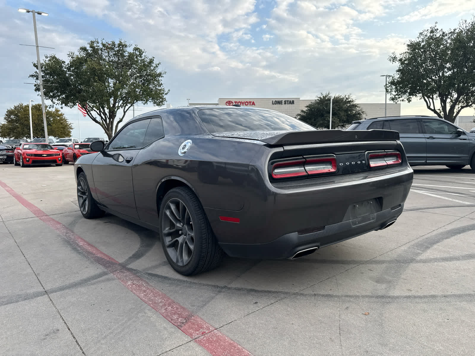 Used 2021 Dodge Challenger SXT RWD image 7