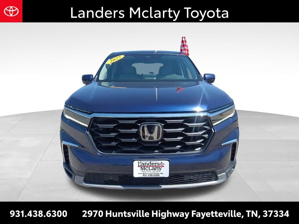 Used 2025 Honda Pilot EX-L image 8