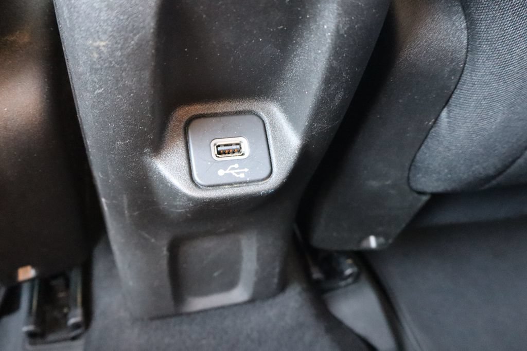 Used 2021 Jeep Renegade Latitude AWD/4WD image 21