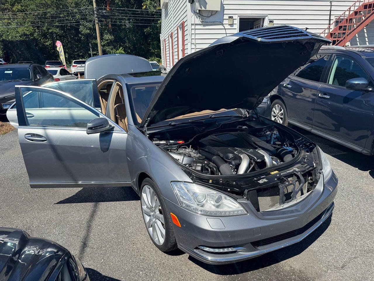 Used 2012 Mercedes-Benz S 550 4MATIC image 8