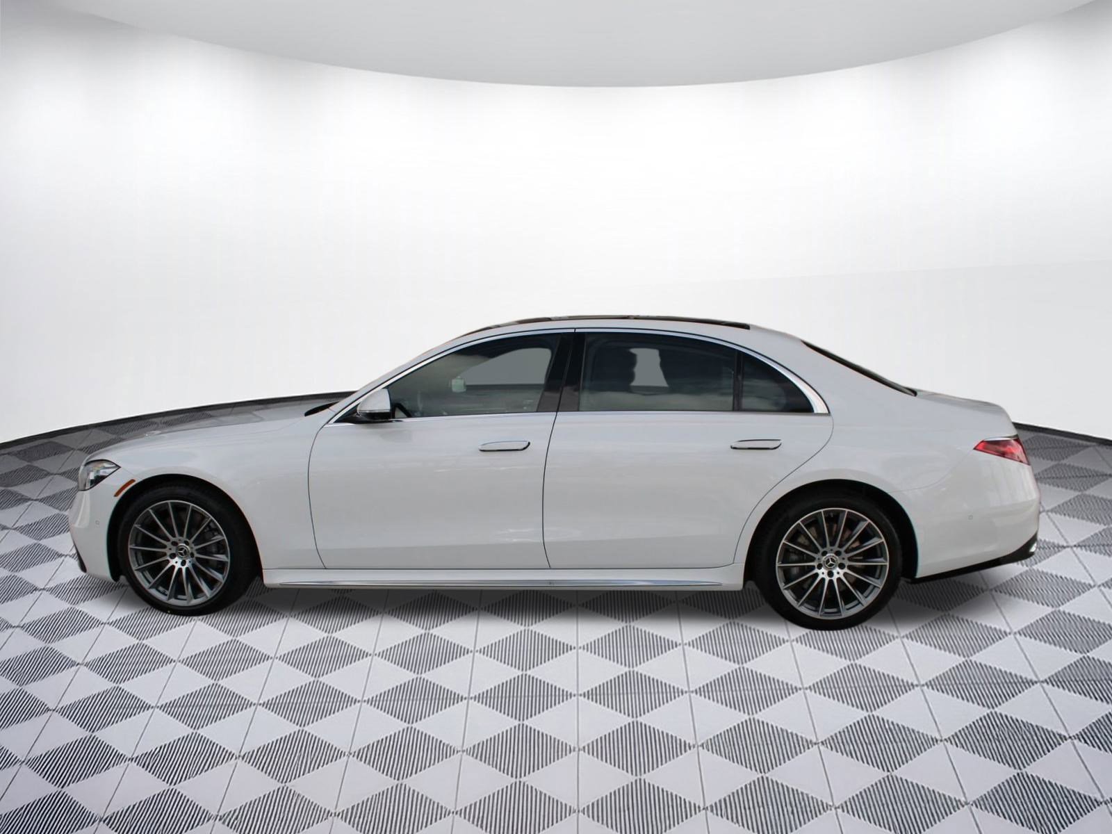 New 2026 Mercedes-Benz S 580 4MATIC Sedan image 2