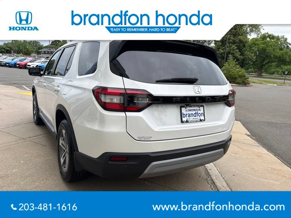 Used 2023 Honda Pilot EX-L image 4