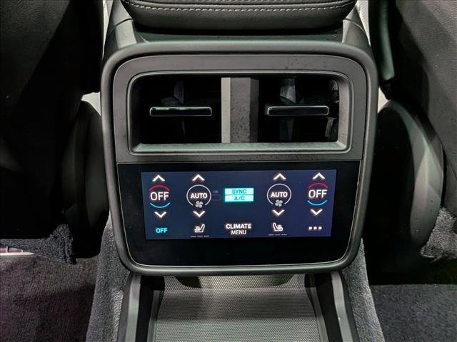 Used 2020 Porsche Taycan Turbo image 18