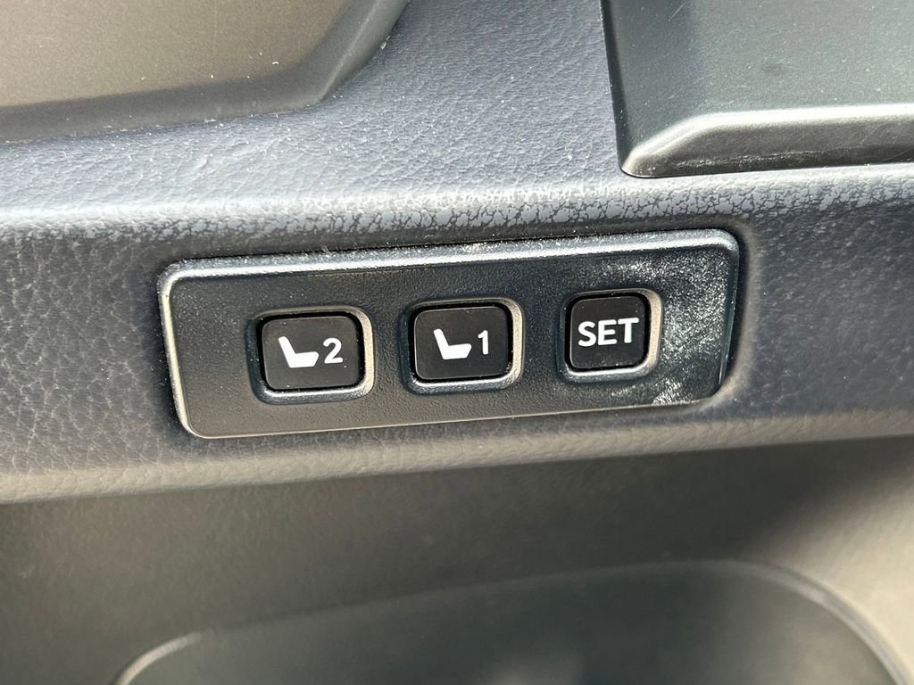 Used 2023 Lexus GX 460 Premium AWD/4WD image 28