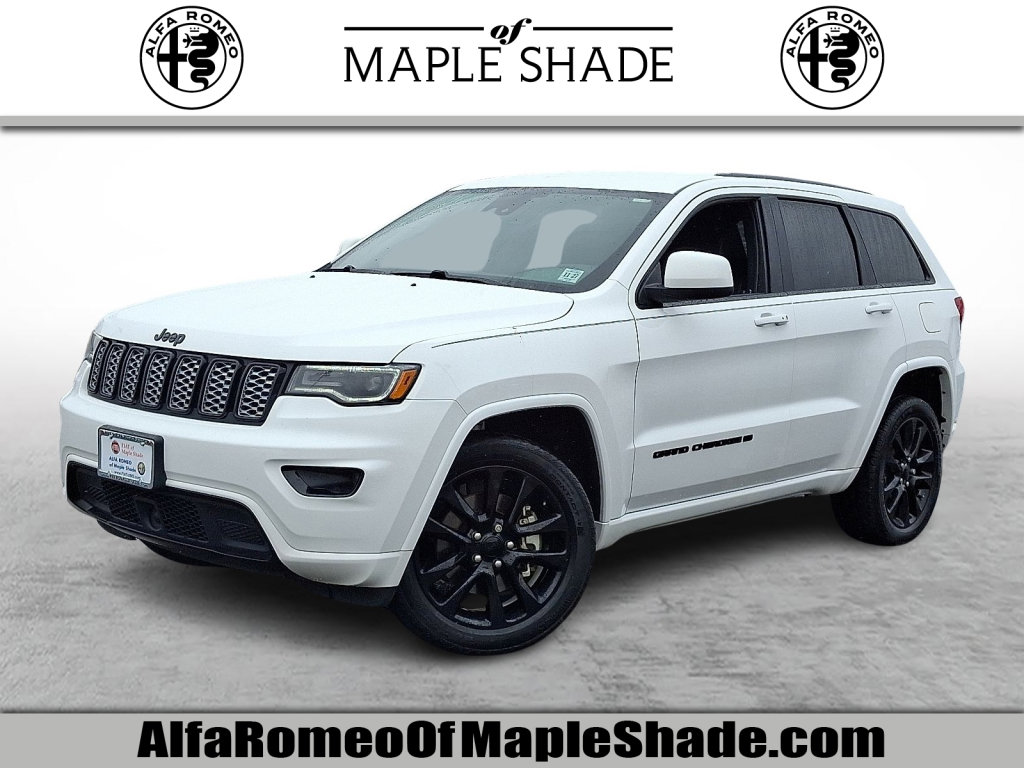 Used 2022 Jeep Grand Cherokee Laredo X image 1