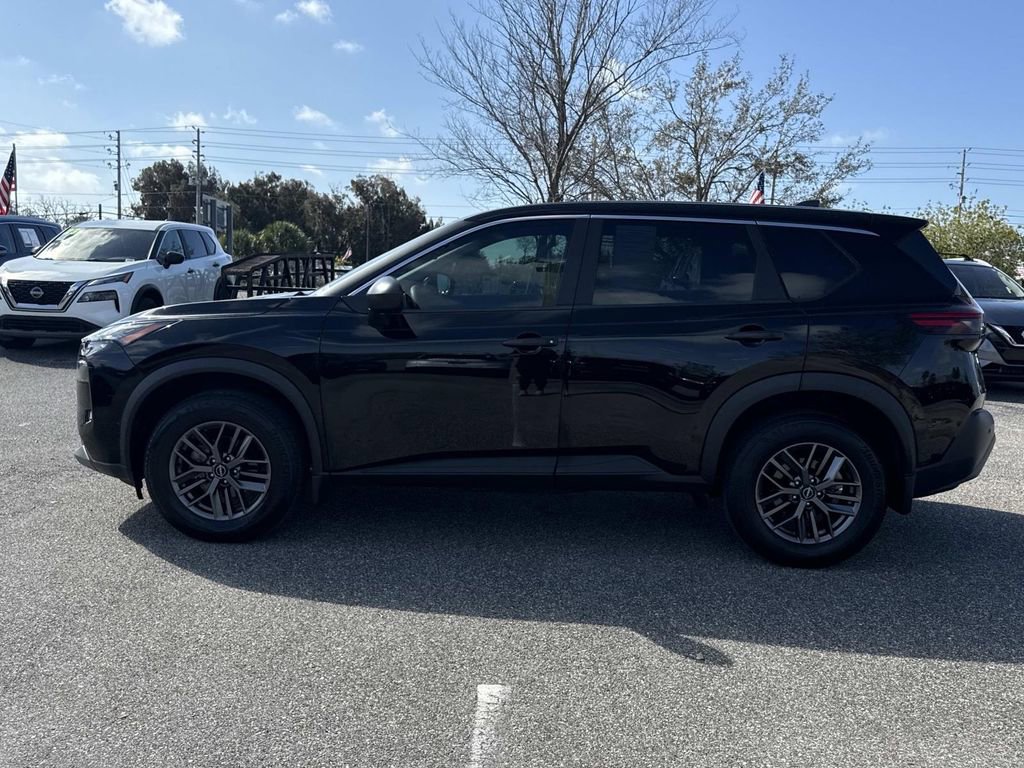 Certified 2023 Nissan Rogue S image 7