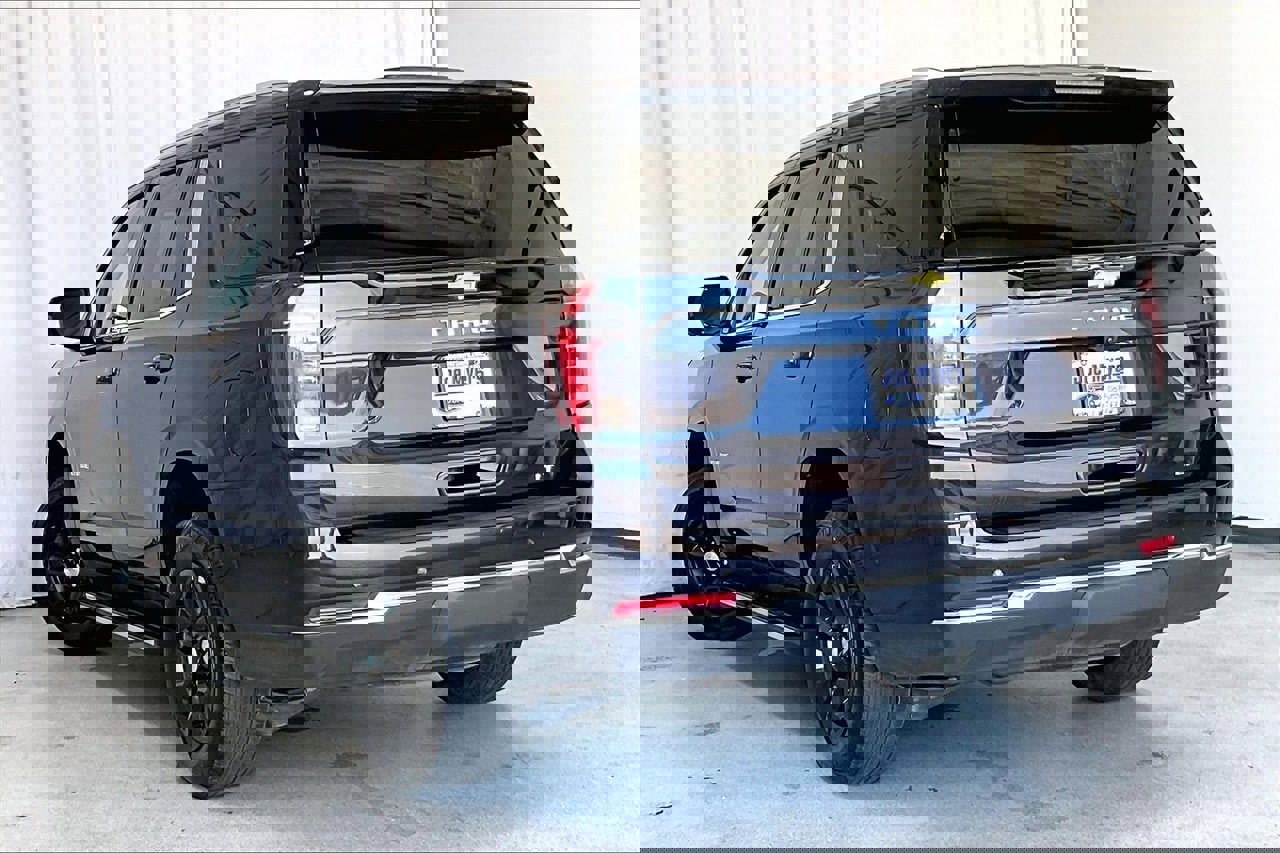 Used 2025 Chevrolet Tahoe LT image 10
