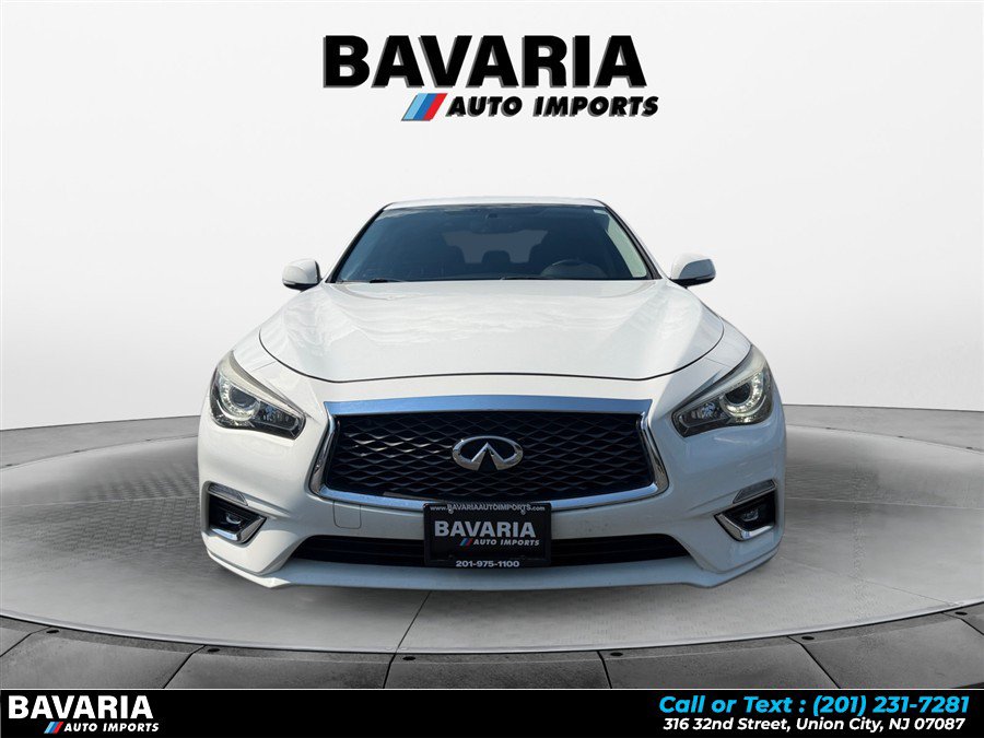 Used 2018 INFINITI Q50 Luxe w/ Essential Package (3.0T Luxe) AWD/4WD image 8