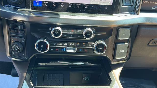 New 2026 Ford F250 King Ranch w/ Tremor Off-Road Package AWD/4WD image 24