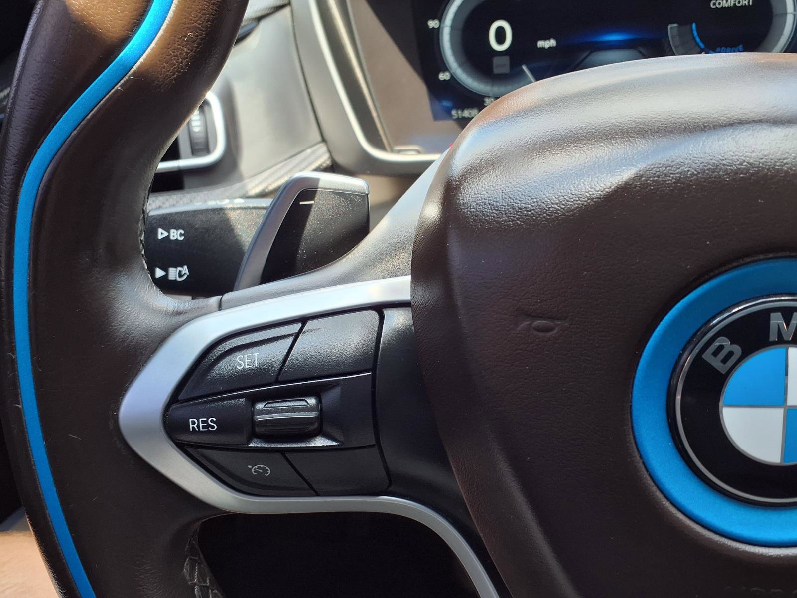 Used 2019 BMW i8 Roadster AWD/4WD image 25