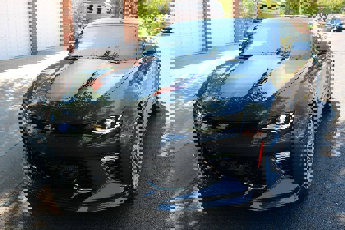 Used 2017 Chevrolet Camaro SS w/ 50th Anniversary Edition image 40